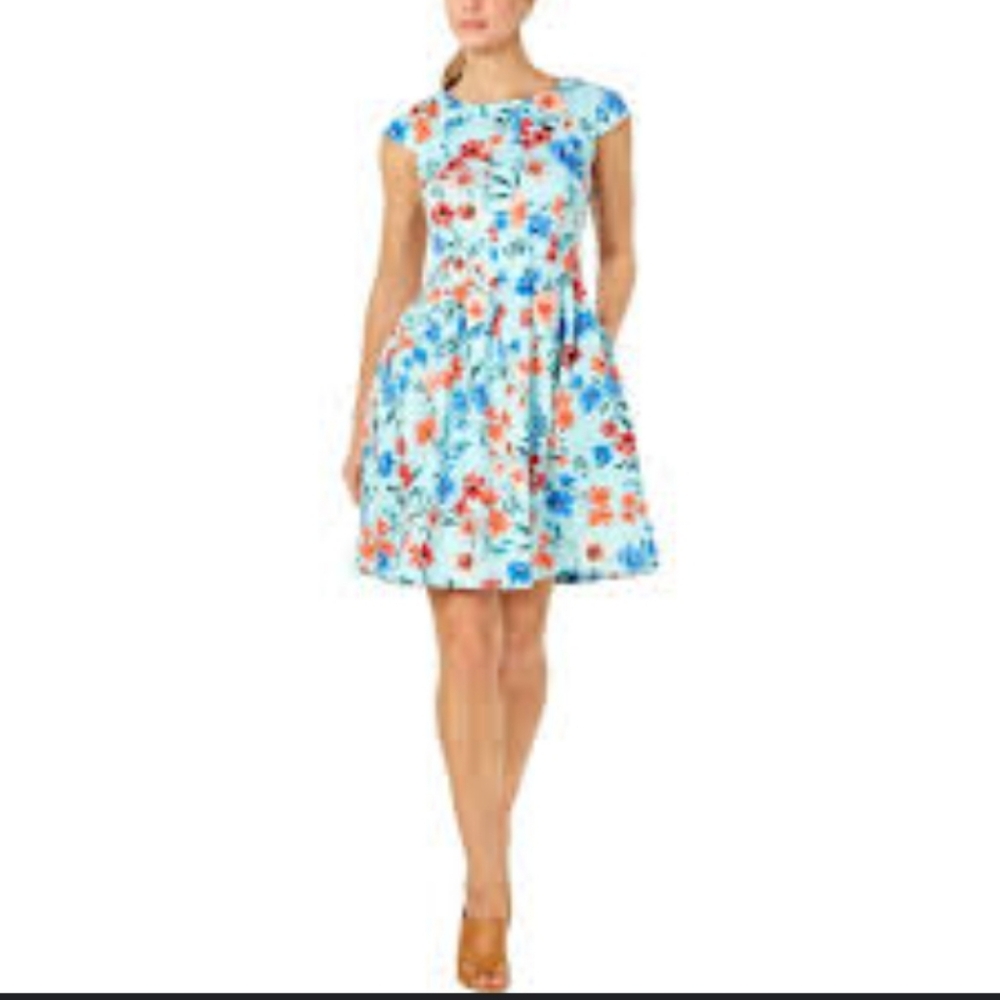 NWT Calvin klein dress size six